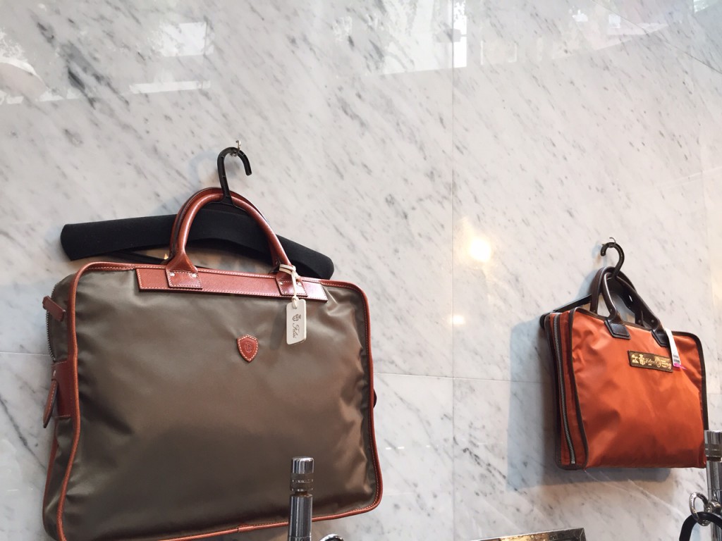 ベイクルーズ　ファミリーセール