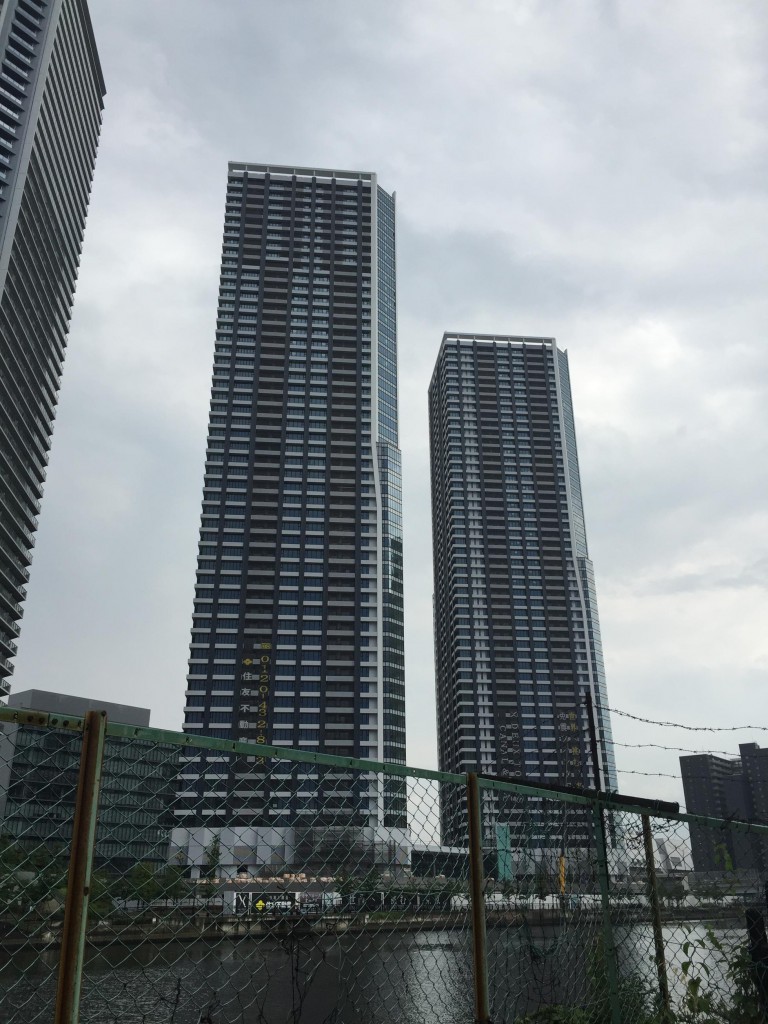 DEUX TOURS CANAL＆SPA(ドゥ・トゥール)　　現地