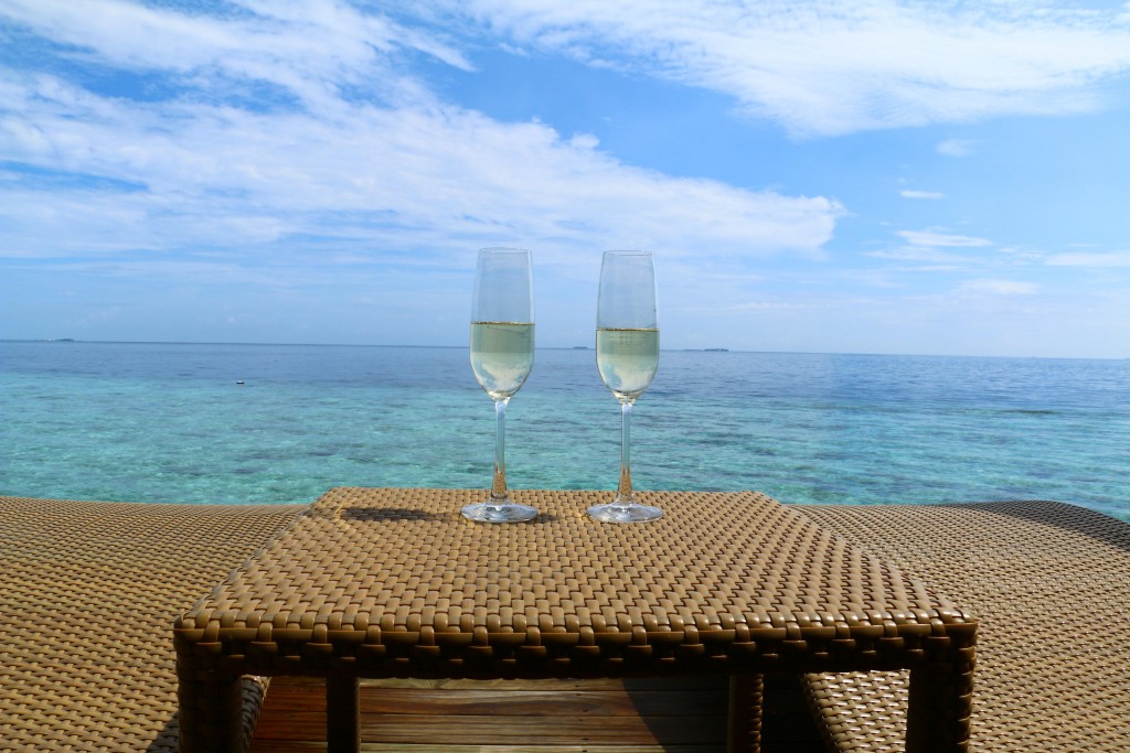 センターラ ラス フシ リゾート＆スパ  モルディブ　