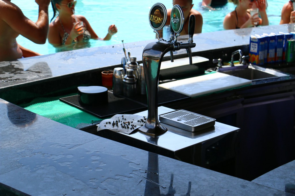 センターラ ラス フシ リゾート＆スパ  モルディブ