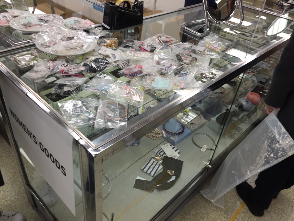 ユナイテッドアローズ　ファミリーセール